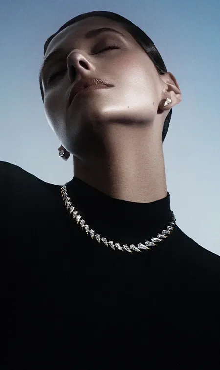 Model wearing Phoenix Signature Cut Diamond Wreath Necklace.